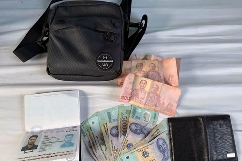 Khách liên tiếp bỏ quên tài sản giá trị trên tàu hỏa được trả lại