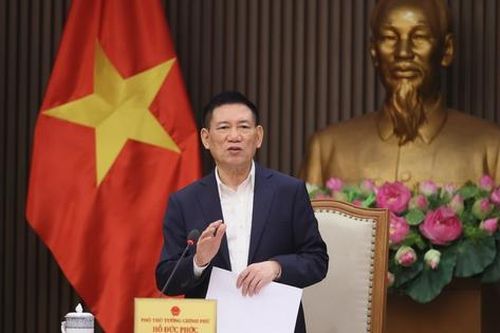 Không để xảy ra tình trạng kinh tế tăng trưởng nhưng giá cả tăng cao, ảnh hưởng tới đời sống người dân