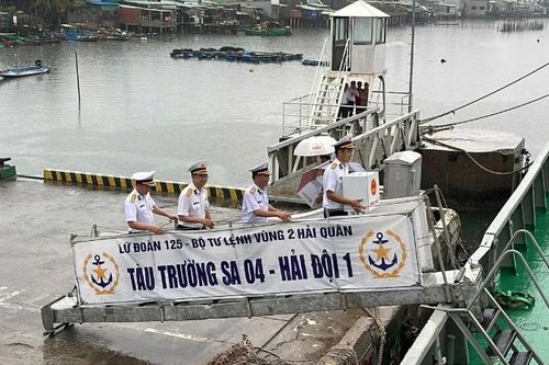 Đã sẵn sàng cho nhiệm vụ bầu cử sớm trên biển