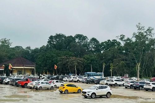Thanh Hóa: Không thu phí trông, giữ phương tiện của người đến tham quan Thành nhà Hồ, Lam Kinh, đền Bà Triệu, Đền Nưa-Am Tiên