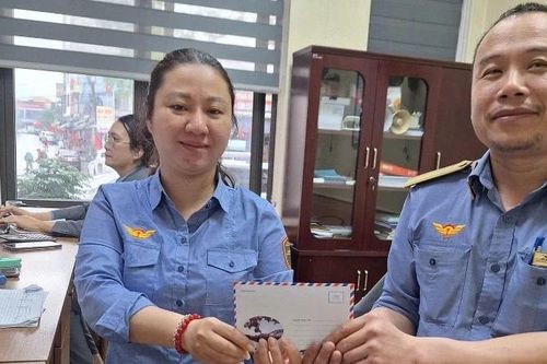 Sự trung thực, trách nhiệm và tận tâm của đội ngũ nhân viên phục vụ trên tàu