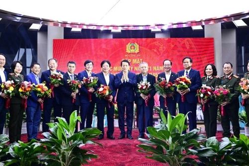 Tăng cường phối hợp giữa Bộ Công an và Bộ Y tế vì sức khỏe nhân dân