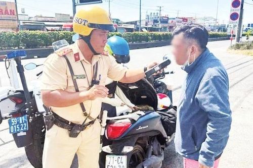 Bảo đảm an toàn giao thông, an ninh trật tự dịp Tết Nguyên đán
