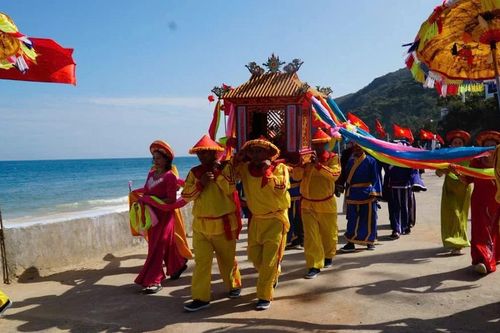 Đặc sắc Lễ hội cầu ngư Vạn Đầm Xương Lý 200 năm tuổi tại Gia Lai