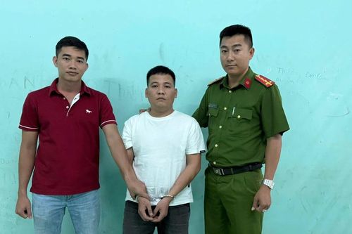 Đối tượng bị truy nã 'sa lưới' khi về thăm quê