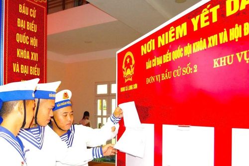 Vùng 2 Hải quân tổ chức bầu cử sớm cho các lực lượng làm nhiệm vụ trên biển