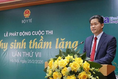 'Sự hy sinh thầm lặng' tôn vinh đội ngũ thầy thuốc và nhân viên y tế