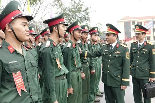Phát động '3 Tiên phong quyết thắng' tại trung đoàn chủ lực của Quân đoàn 12