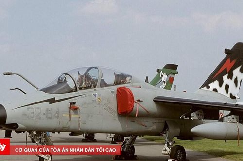 Hàng nghìn linh kiện máy bay chiến đấu biến mất khỏi kho của không quân Ý