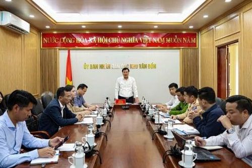 Quảng Ninh họp khẩn ứng phó khai thác sá sùng bằng hình thức tận diệt