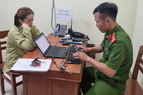 'Nữ quái' ra tay trộm cắp tài sản trong lúc nhậu
