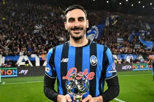 'Người thừa' Chelsea Davide Zappacosta rực sáng giúp Atalanta ngược dòng loại Dortmund