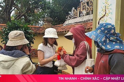 Chấn chỉnh nạn ăn xin, chèo kéo khách tại các lễ hội, đền chùa