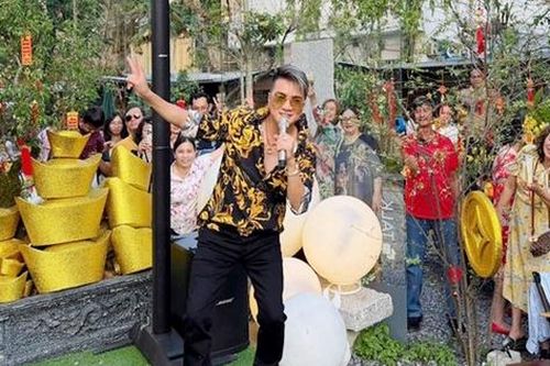 Lý do quán cà phê của 'ông hoàng nhạc Việt' tạm đóng cửa sau hơn 2 tuần khai trương