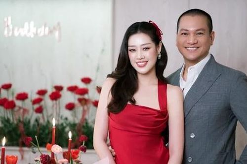 Hoa hậu Khánh Vân bật khóc khi được chồng hơn 17 tuổi làm điều đặc biệt