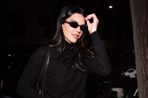 Kendall Jenner 'kín như bưng' tại Tuần lễ thời trang Milan 2026