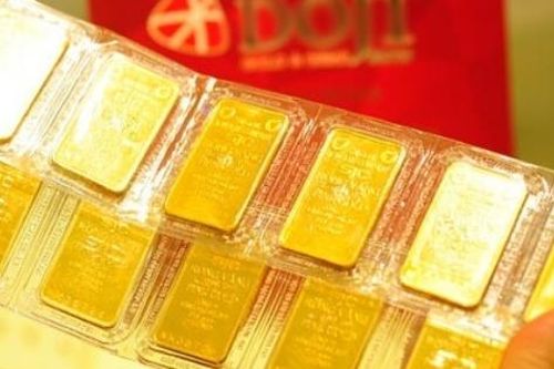 Giá vàng miếng DOJI, Bảo Tín Mạnh Hải giảm nhẹ ngày vía Thần Tài