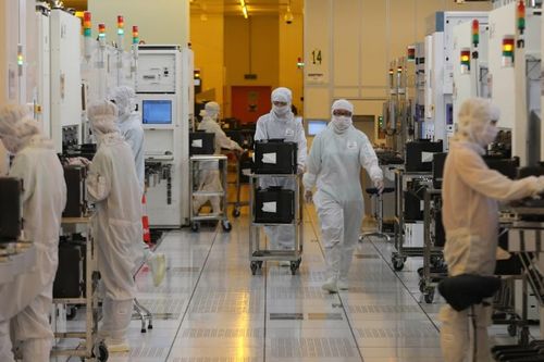 Trung Quốc sẽ tăng gấp 5 lần sản lượng chip tiên tiến trong 2 năm