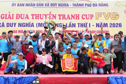 Đội Đông Hải - Cẩm Thanh đoạt cú đúp tại giải đua thuyền truyền thống xã Duy Nghĩa mở rộng