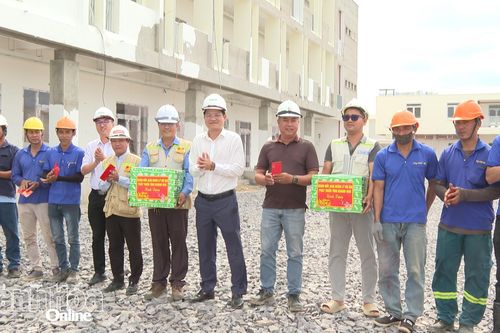 Lãnh đạo Ban Quản lý Dự án phát triển tỉnh Khánh Hòa kiểm tra tiến độ 2 dự án ở khu vực Diên Khánh
