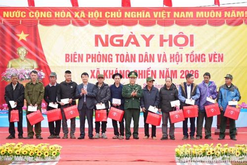 Sôi nổi Ngày hội Biên phòng toàn dân và Hội Tồng Vèn xã Kháng Chiến năm 2026