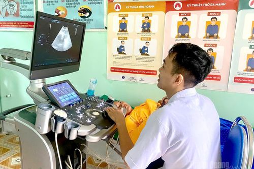 Đưa trạm y tế về xã quản lý: Chăm sóc tốt sức khỏe cộng đồng tại chỗ