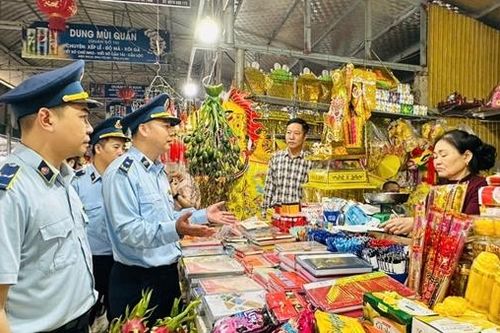 Siết quản lý giá, không để khan hàng, đầu cơ trục lợi