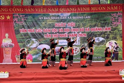 Khai mạc Ngày hội Văn hóa các dân tộc và Hội chọi bò xã Quảng Lâm