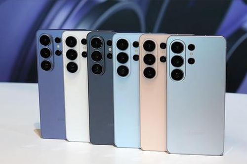 Galaxy S26 series ra mắt: Bước chuyển mình thành 'AI Phone' đúng nghĩa