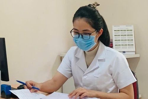 Nữ bác sĩ sản khoa và hành trình hồi sinh kỳ diệu nhờ trái tim người lạ