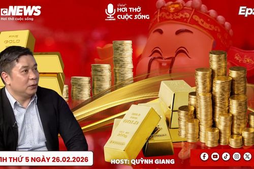 Mua vàng ngày vía Thần Tài: Niềm tin tâm linh hay chiêu trò marketing?