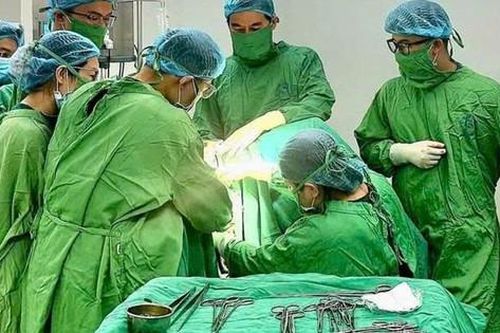 Thầy thuốc trong thời đại thông tin mở: Vững bản lĩnh để gìn giữ niềm tin