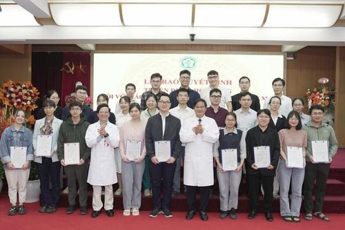 Bệnh viện Bạch Mai tuyển dụng hơn 100 bác sĩ nội trú
