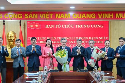 Ban Tổ chức Trung ương triển khai Kết luận của Bộ Chính trị về công tác cán bộ