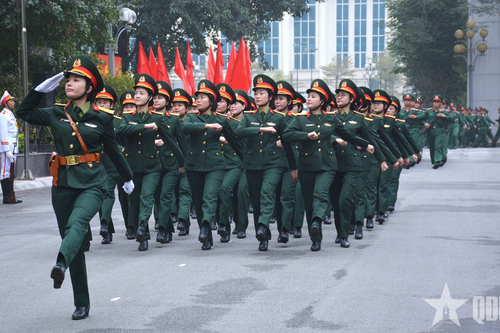 Khối cơ quan Bộ tư lệnh Thủ đô Hà Nội ra quân huấn luyện