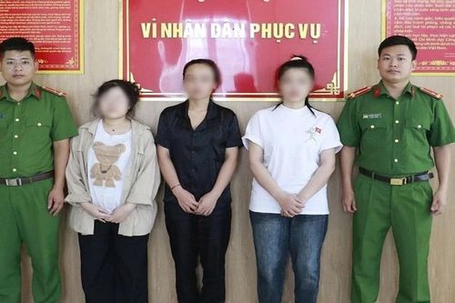Chiêu 'đánh máy lương 17 triệu' và cái bẫy nơi đất khách