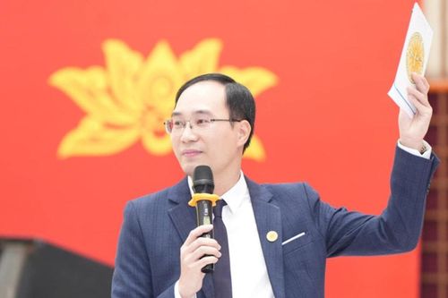 'Pháo đài mềm' trên không gian số: Phủ xanh thông tin để bảo vệ nền tảng tư tưởng của Đảng