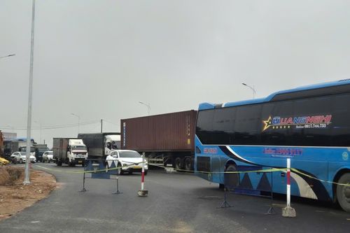 Tổ chức lại giao thông tại cửa ngõ phía Bắc Hà Nội: Không chú ý dễ vi phạm