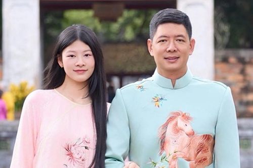 Con gái cao 1m76 của MC Bình Minh, Quỳnh Nga - Việt Anh tíu tít du lịch cùng nhau