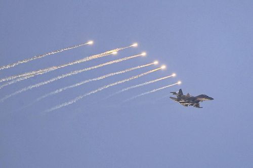 Ấn Độ tổ chức tập trận Vayu Shakti 2026 phô diễn sức mạnh không quân