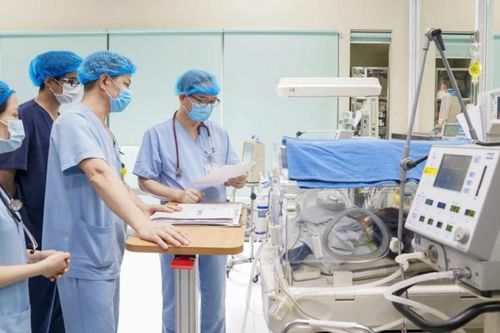 GS Trần Minh Điển và khát vọng nâng tầm Nhi khoa Việt Nam