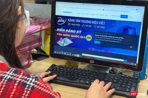 Lần đầu tiên đấu giá tên miền quốc gia có 2 ký tự