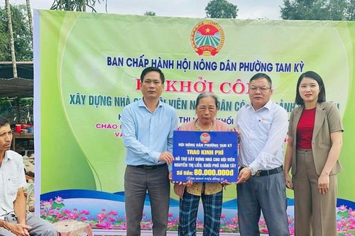 'Mái ấm nông dân' sâu nặng nghĩa tình