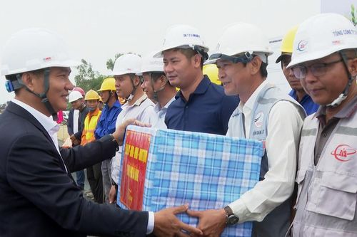 Phát động chiến dịch cao điểm giải phóng mặt bằng Dự án hoàn thiện đường ven biển 129 (Võ Chí Công)