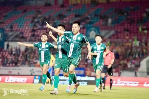Thắng Đồng Tháp dễ dàng, Trường Tươi Đồng Nai xây chắc ngôi đầu