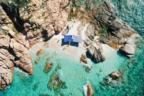 Khám phá Hòn Rùa Ninh Thuận: Trải nghiệm lặn tự do đầy ấn tượng của Diệp Lâm Anh