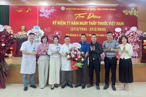 Các cơ quan, đơn vị chúc mừng Ngày Thầy thuốc Việt Nam 27-2