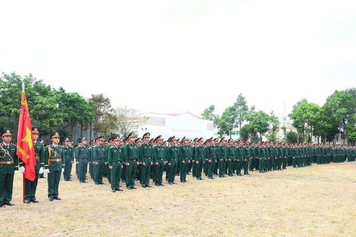 Binh đoàn 15: Huấn luyện 100% nội dung đạt yêu cầu, trong đó có 80% trở lên khá, giỏi