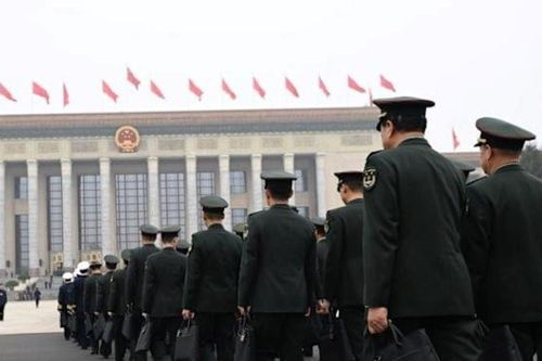 Trung Quốc bãi nhiệm tư cách đại biểu quốc hội của 9 tướng lĩnh quân đội