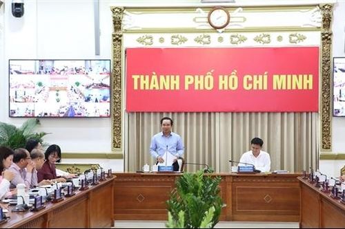 TP Hồ Chí Minh: Người dân vui Xuân đón Tết, tin tưởng vào định hướng phát triển của thành phố